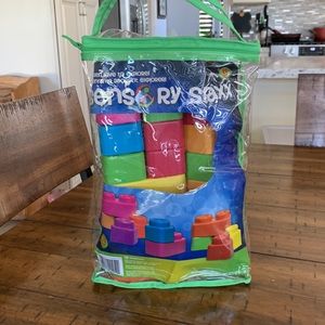 Hedstrom 18 piece Sensory Staxx